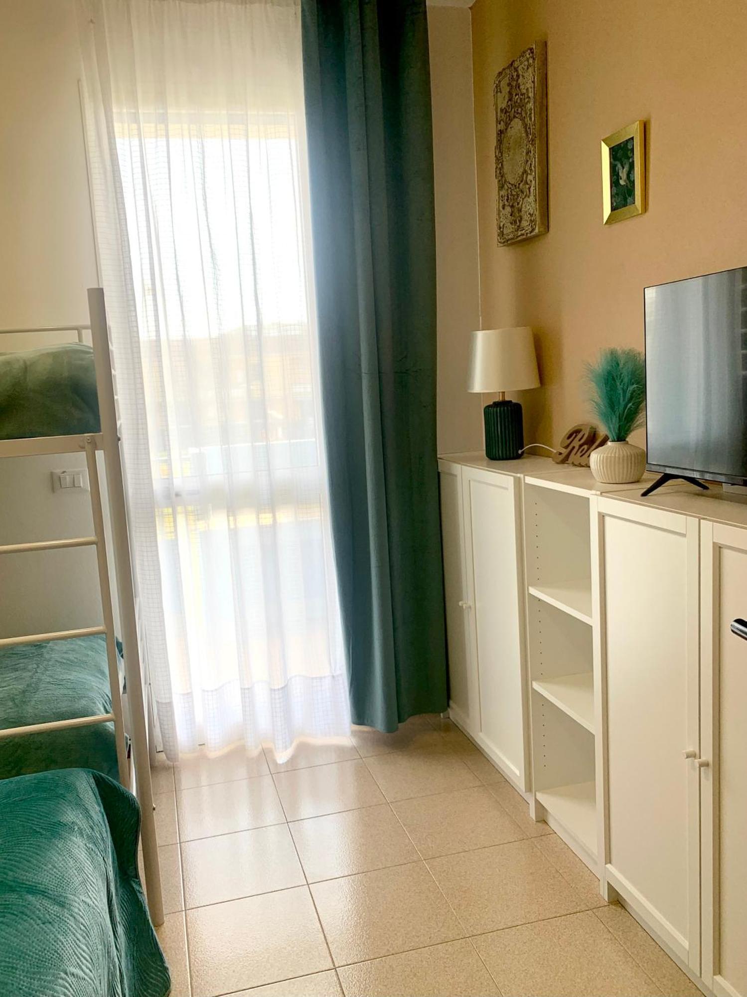 Apartment Caorle De Lux Swimming Pool, Parking, Garden ภายนอก รูปภาพ